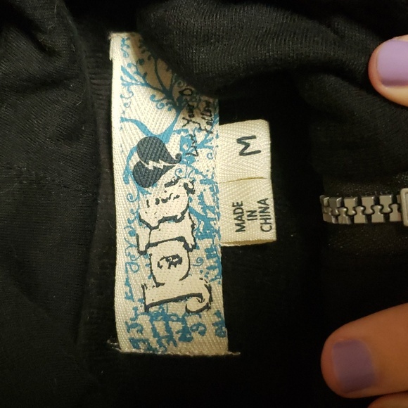 Black coat - Picture 2 of 4